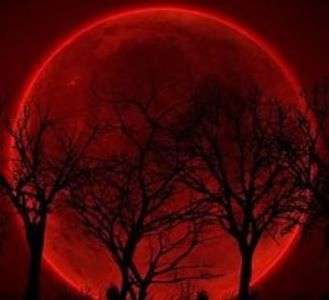 29012-29-blood-moon.jpg